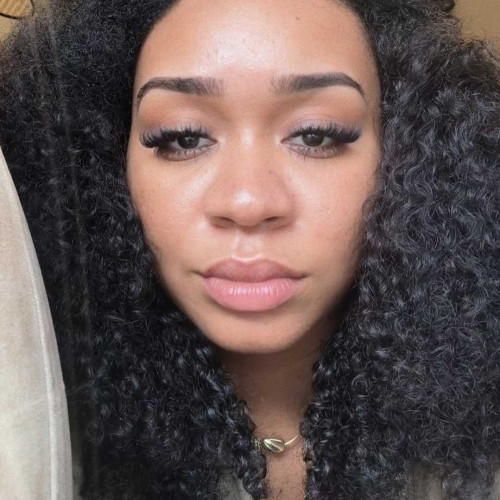 Gwen A.