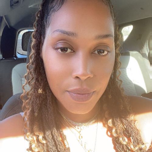 Melanie T. profile photo