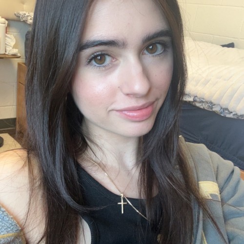 Maria Y.
