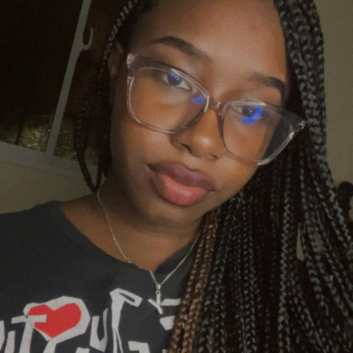 Yoli A. profile photo