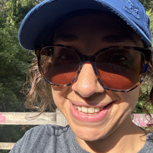 Lizzy B. profile photo