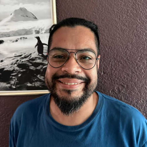 José C.