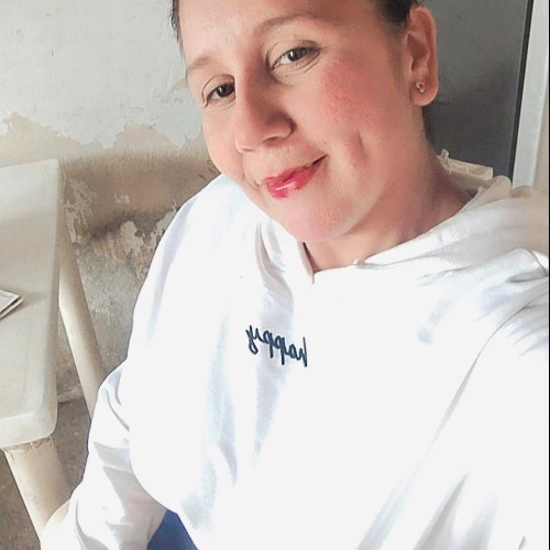 Laura a. profile photo