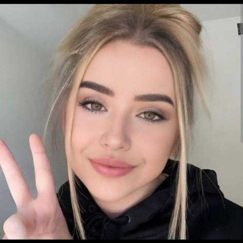 Ashley B. profile photo