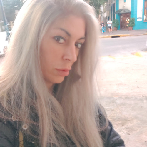 NADIA V. profile photo