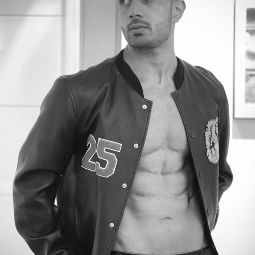 Noroze B. profile photo