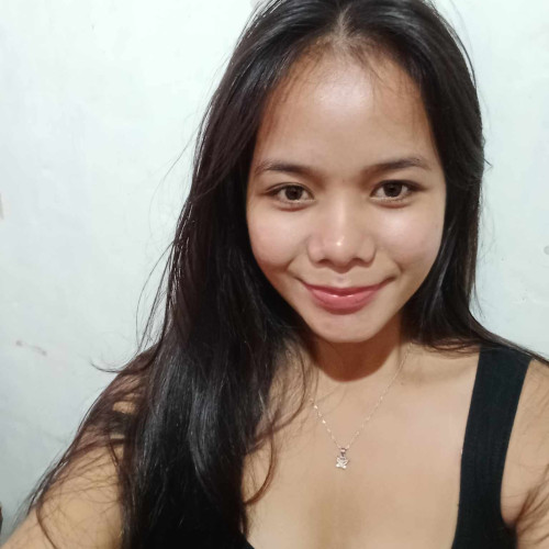 Mia R.