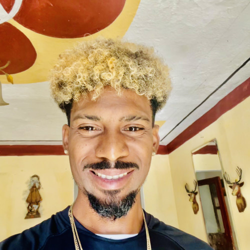 the black P. profile photo