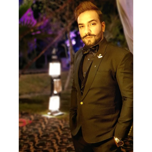 Moiz H. profile photo