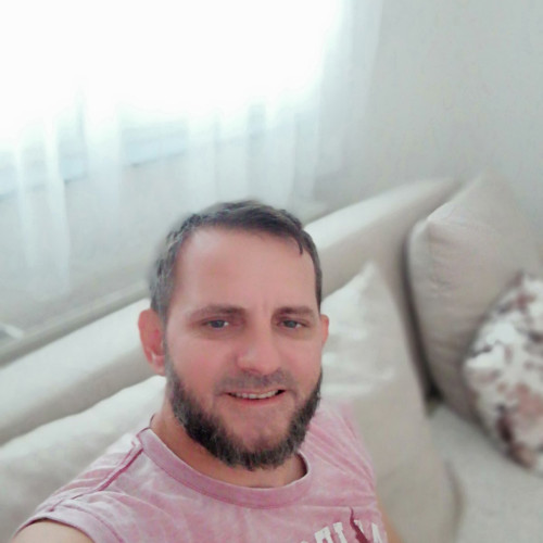 Fadil J. profile photo
