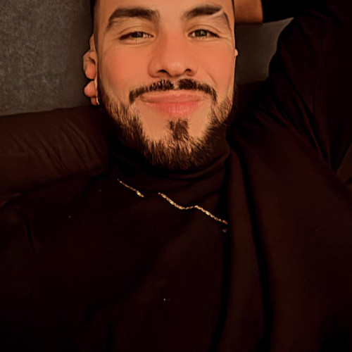 OSCAR  L. profile photo