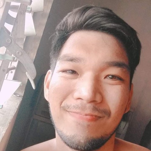 Rheyneil V. profile photo