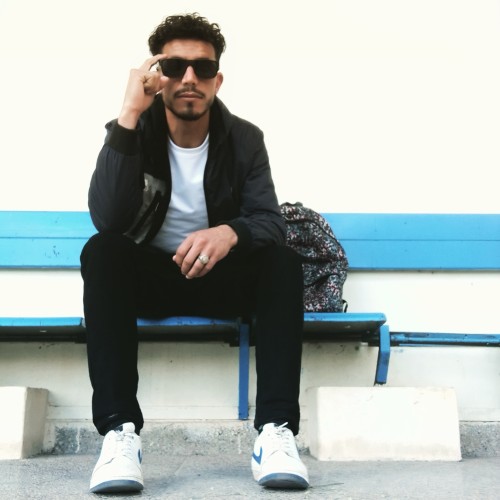 Hamid C.