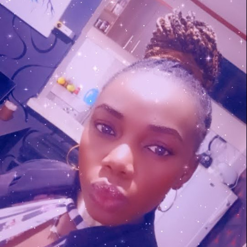 Valmie O. profile photo