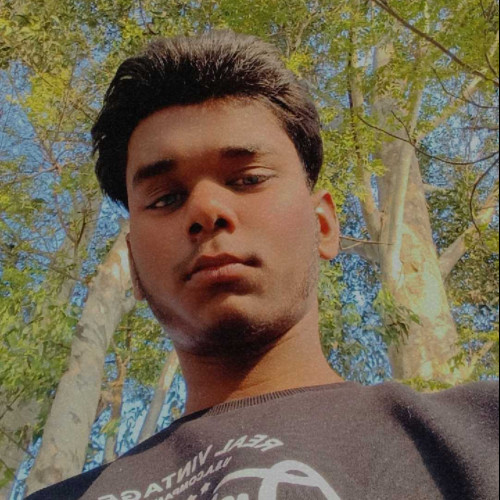 suraj r. profile photo