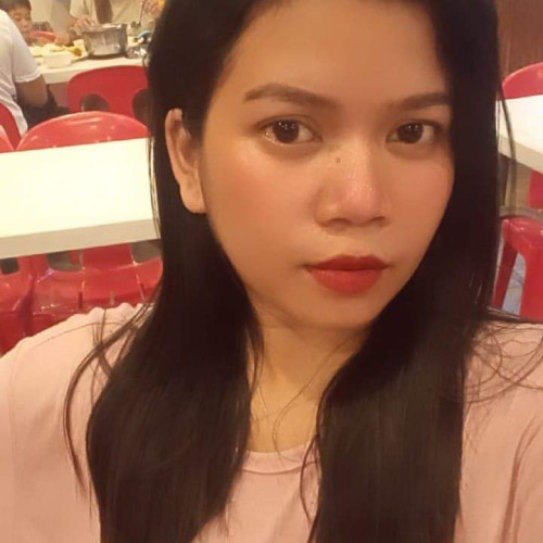 janine y. profile photo