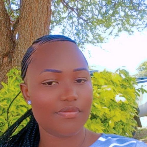 Yvonne M. profile photo