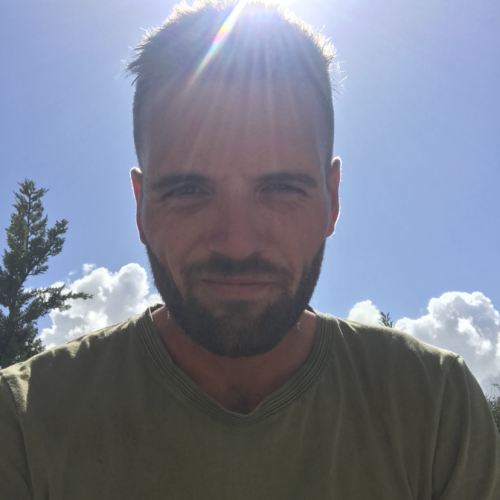 Liam  M.