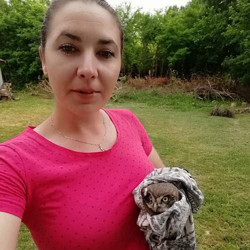 Elena Raluca E. profile photo