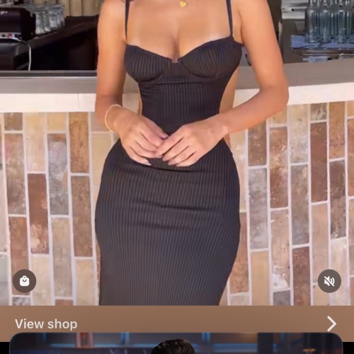 elle J. profile photo