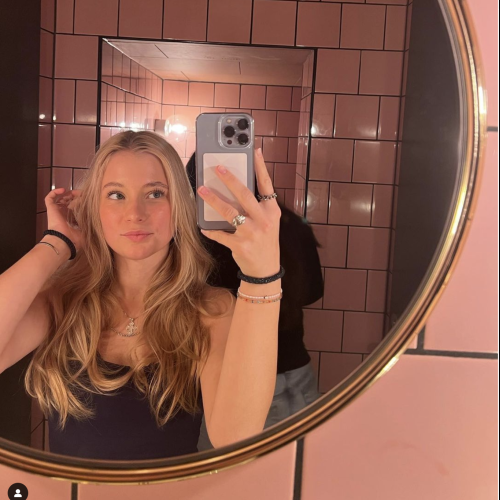 Kira K.