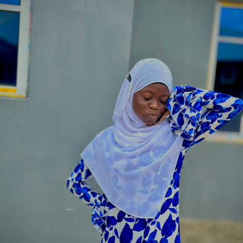 Olanrewaju  R. profile photo