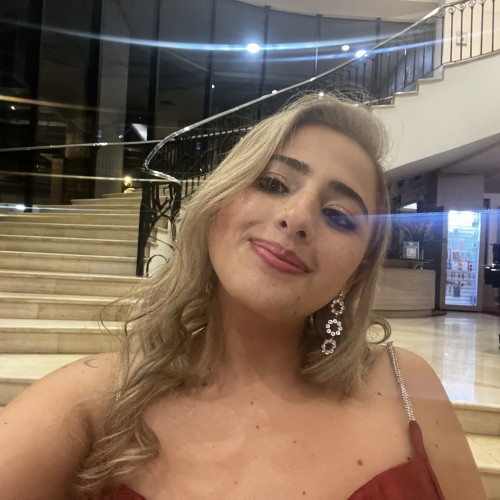 Mariana F. profile photo