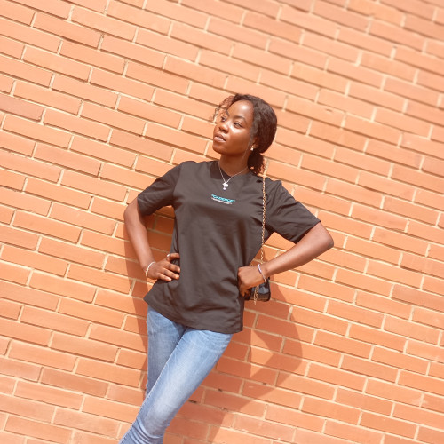 Estha E. profile photo