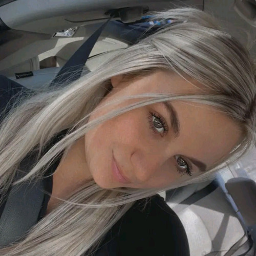 Elizabeth J. profile photo
