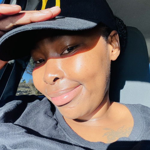 Ondela M. profile photo