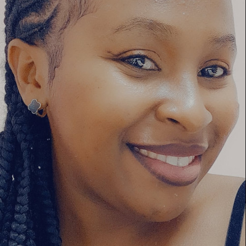 Peris nyambura W. profile photo