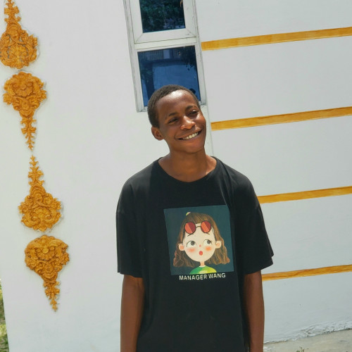 Komolafe  O. profile photo
