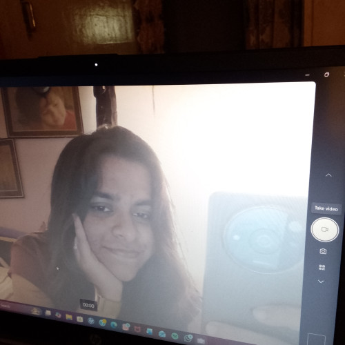Atiriya C. profile photo