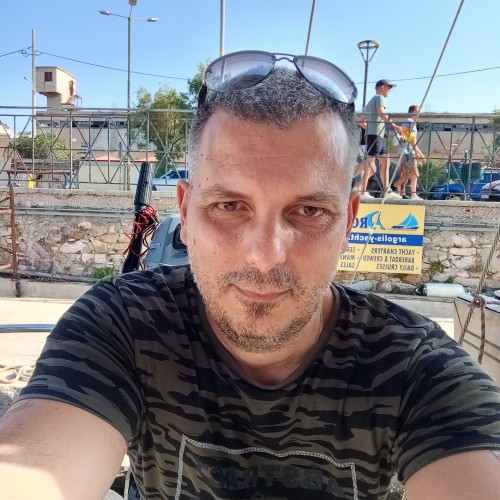 Dimitris V. profile photo