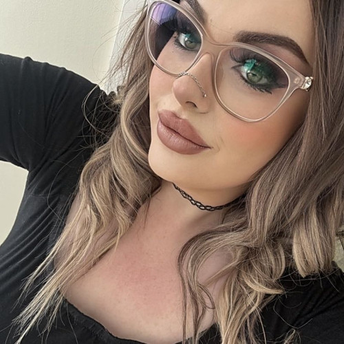 Chelsea L.