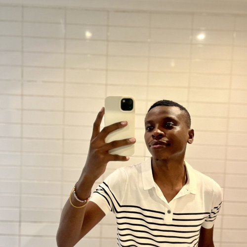 solomon m. profile photo