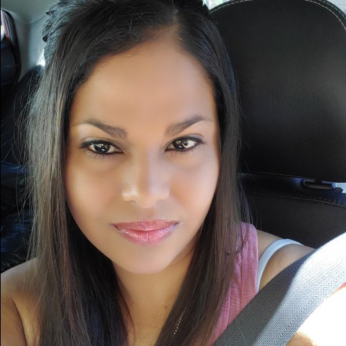 Perla J.