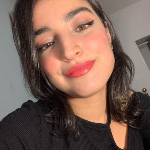 Hajar j.