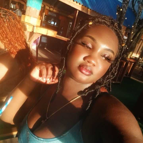 Zena L. profile photo