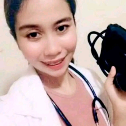 efrelyn  B. profile photo