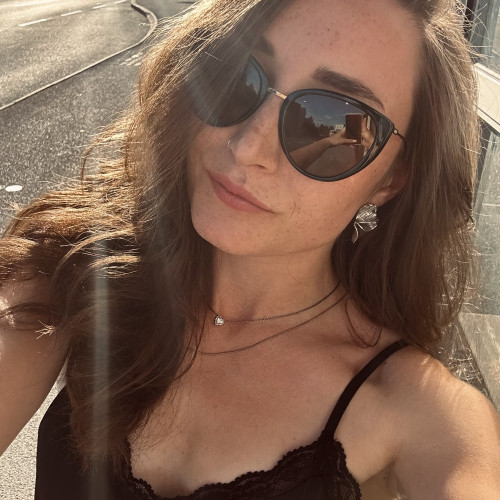 Ioana J. profile photo