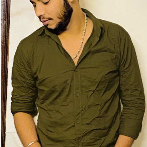 golu R. profile photo