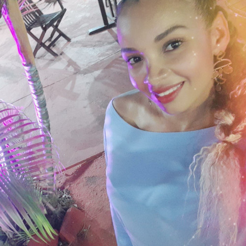 Myshell R. profile photo