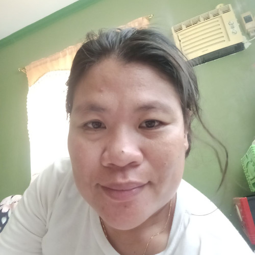 Jennifer v. profile photo