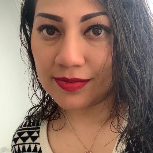 Liliana L.