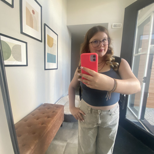 Ayva H. profile photo