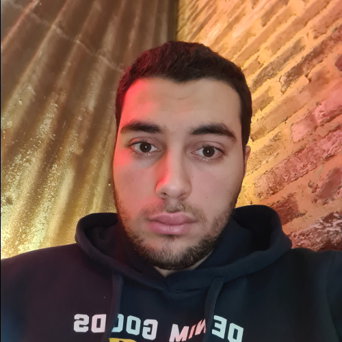 Younes M.