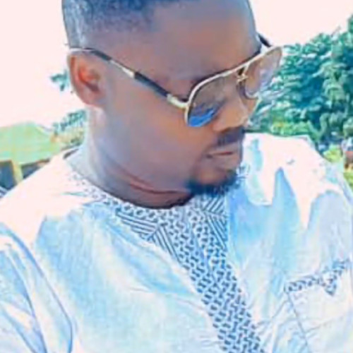 Oshineye  O. profile photo