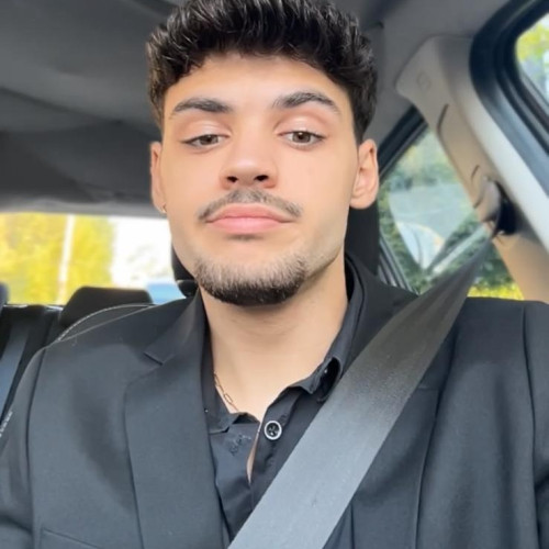Enzo N. profile photo