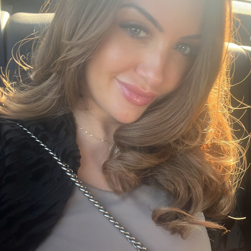 Demi M. profile photo